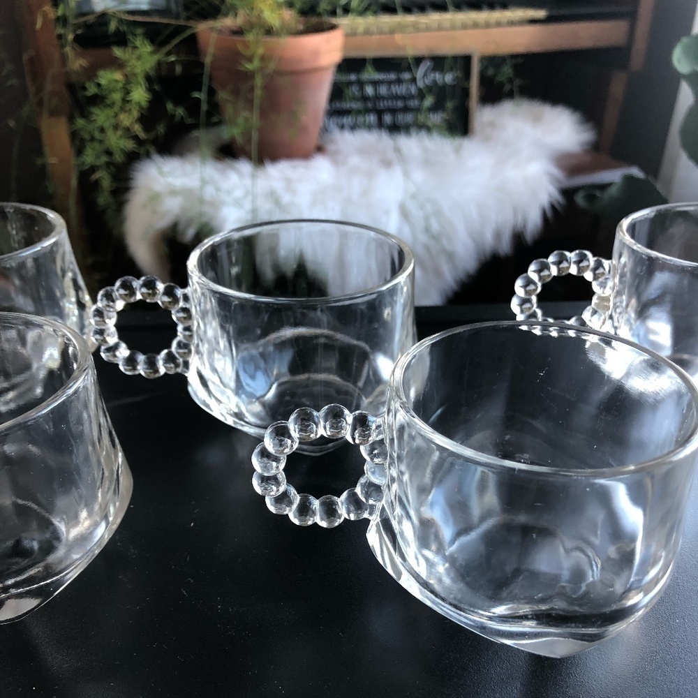 VINTAGE SET OF 5 PUNCH GLASSES PEARL HANDLE DESIGN